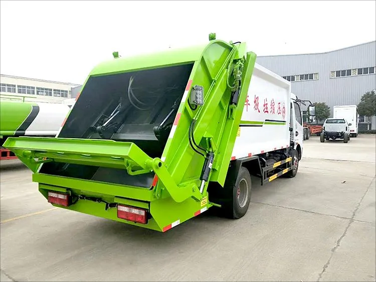 Полуприколица за превоз смећа